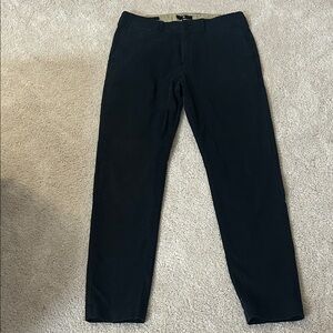 Men’s slim fit authentic stretch chino pants 33x34 banana republic black